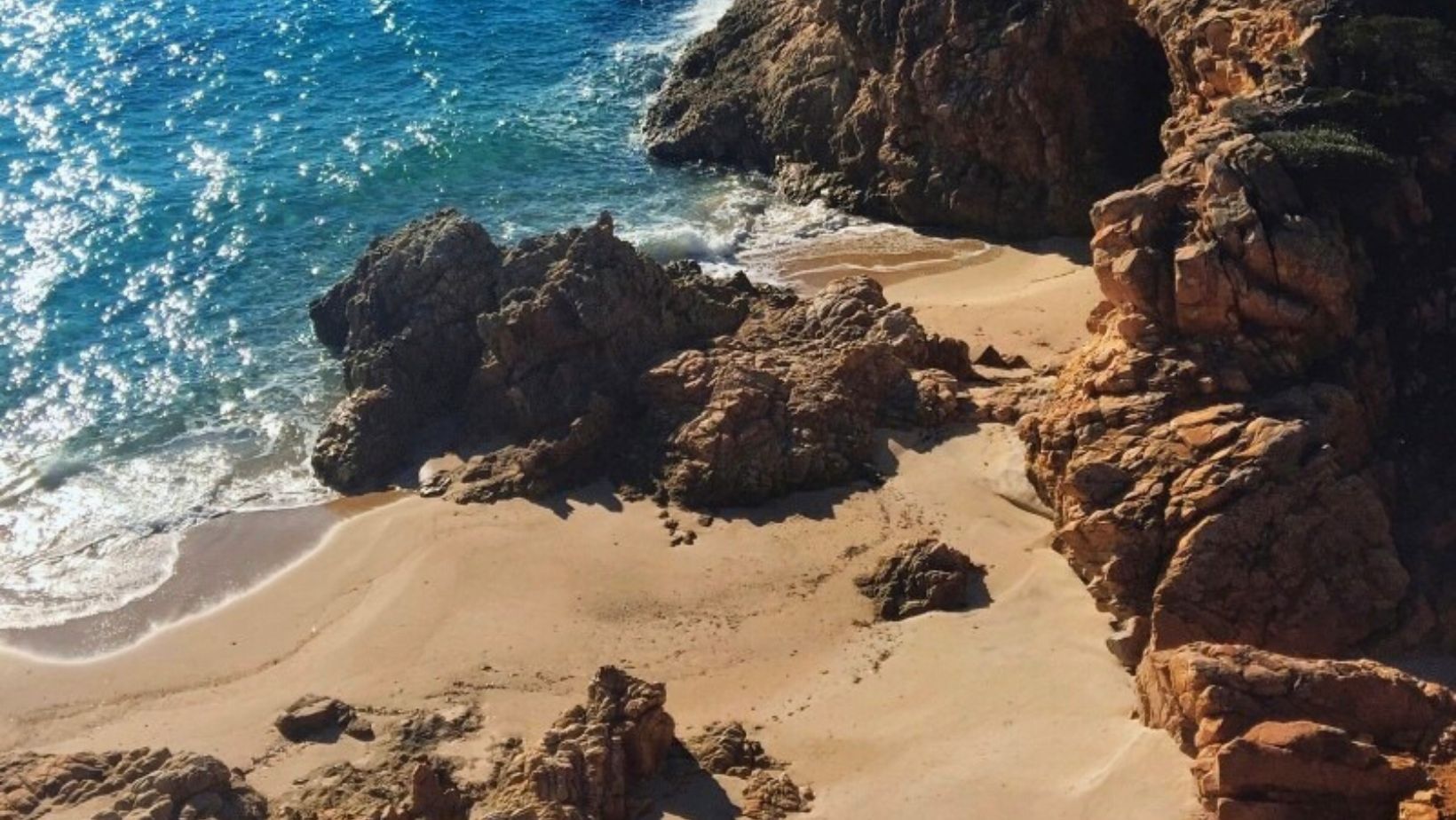 Cala Cipolla Cala zafferano escursioni prezzi Chia escursioni Noleggio Gommone Teulada Chia escursioni in barca Chia Noleggio Gommoni Escursioni Cala Zafferano Escursioni Tuerredda Noleggio Gommone Chia Teulada Noleggio Gommoni Tuerredda Noleggio Gommoni Affitto Gommone Chia Chia Escursioni Gommone Escursioni Chia Gommoni Teulada Noleggio Gommoni Su Giudeu Capo Malfatano Noleggio Gommoni Tuerredda Noleggio Gommoni Pula Grottini di Pinus Village e Santa Margherita Spiaggia di Porto Campana Perdalonga, Chia Isola Rossa